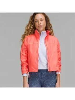 Lululemon-Lightweight Cropped Track Jacket-Raspberry Cream-size 8-NWOT